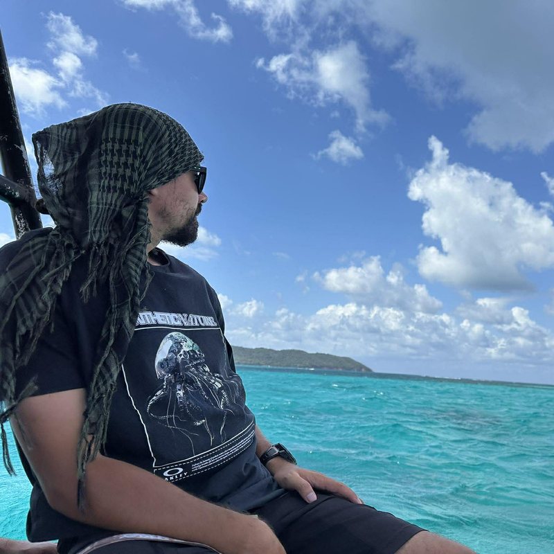 Patrice Bouffard, au large de Roatán